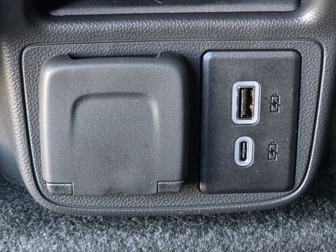 New 2026 Chevrolet TrailBlazer RS w/ Convenience Package image 17