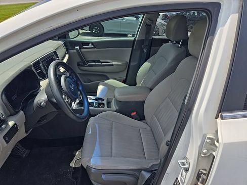 Used 2019 Kia Sportage LX FWD image 5