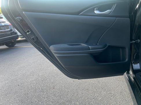 Used 2018 Honda Civic LX image 10