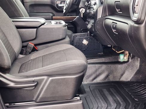 Used 2020 Chevrolet Silverado 3500 LT w/ Z71 Off-Road Package image 19