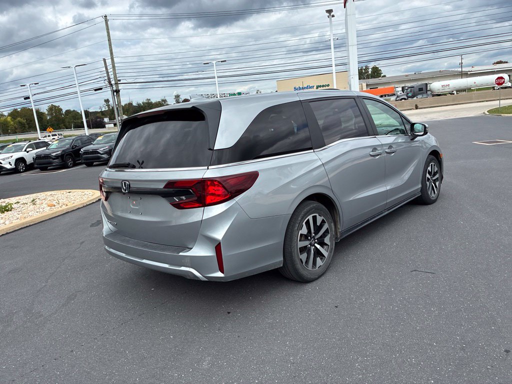 Used 2025 Honda Odyssey EX-L image 10