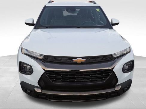 Certified 2023 Chevrolet TrailBlazer ACTIV w/ Convenience Package image 2