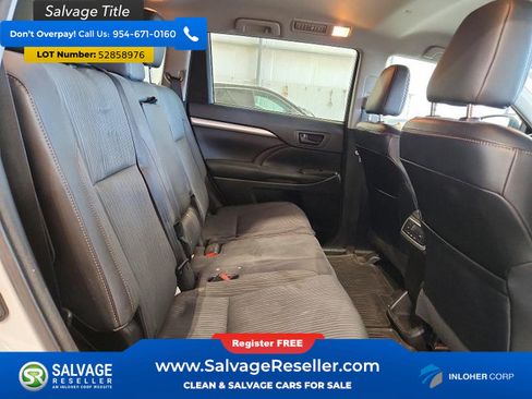 Used 2016 Toyota Highlander Plus AWD/4WD image 15