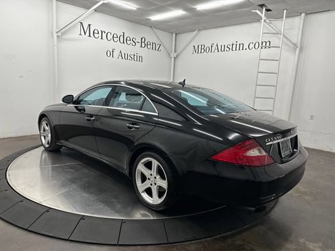 Used 2007 Mercedes-Benz CLS 550 image 5