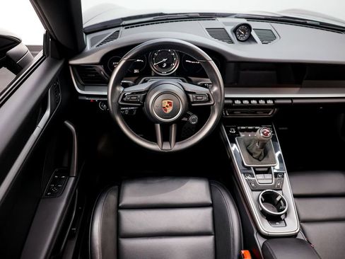 Used 2022 Porsche 911 Targa 4S image 21