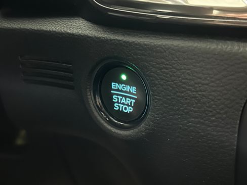 Used 2019 Ford Ranger Lariat w/ Technology Package AWD/4WD image 13
