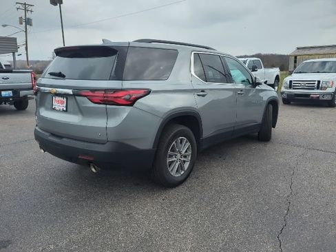 Used 2023 Chevrolet Traverse LT FWD image 30