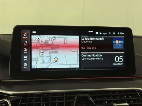 Used 2023 BMW M550i xDrive w/ Executive Package image 26