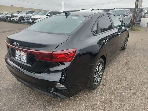 Certified 2023 Kia Forte LXS FWD image 13