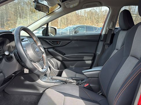 Used 2023 Subaru Crosstrek 2.0i Premium image 13