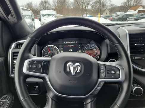 Used 2024 RAM 2500 Big Horn w/ Safety Group image 10