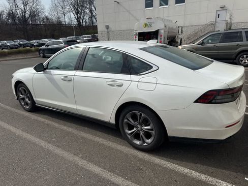 Used 2024 Honda Accord EX image 16