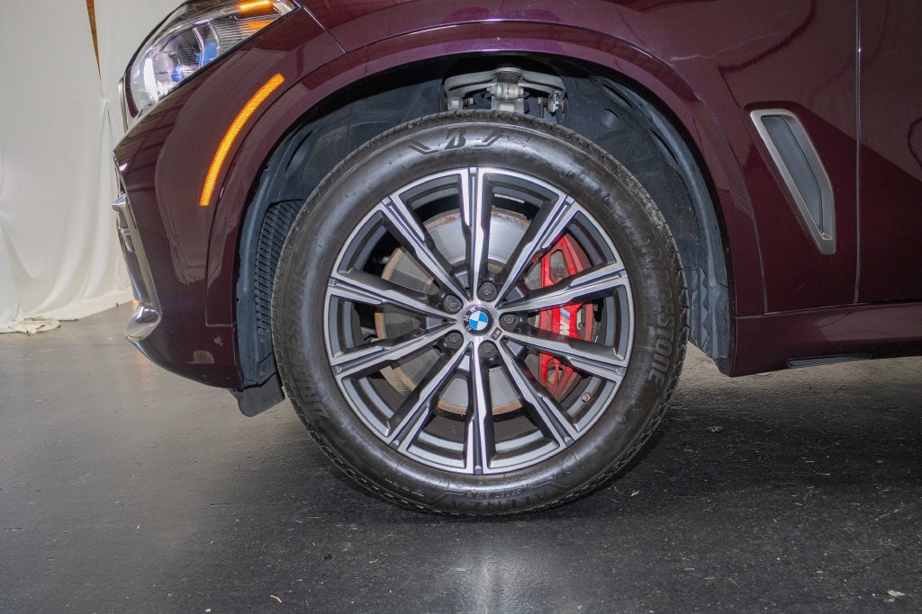 Used 2021 BMW X5 M50i w/ Executive Package AWD/4WD image 6