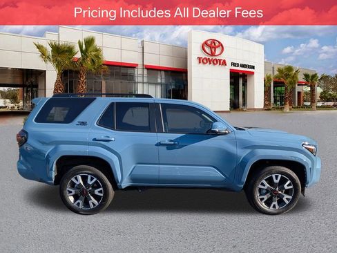 Certified 2025 Toyota 4Runner TRD Sport Premium AWD/4WD image 4