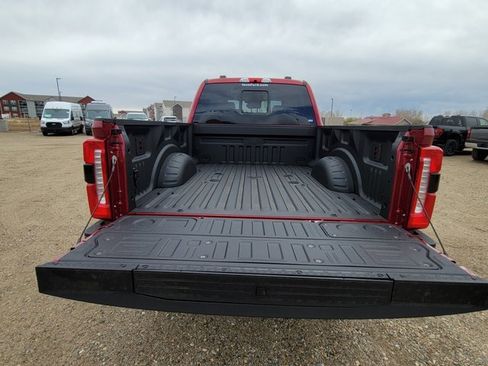 New 2025 Ford F250 Lariat w/ Lariat Ultimate Package image 13