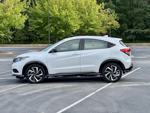 Used 2020 Honda HR-V Sport image 3