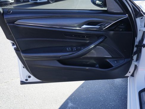 Used 2019 BMW M5 w/ Executive Package image 26