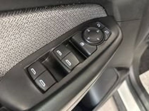 Used 2022 Chevrolet TrailBlazer LS FWD image 28