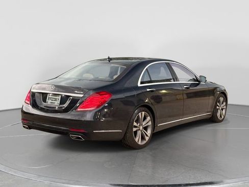 Used 2015 Mercedes-Benz S 550 4MATIC Sedan image 4