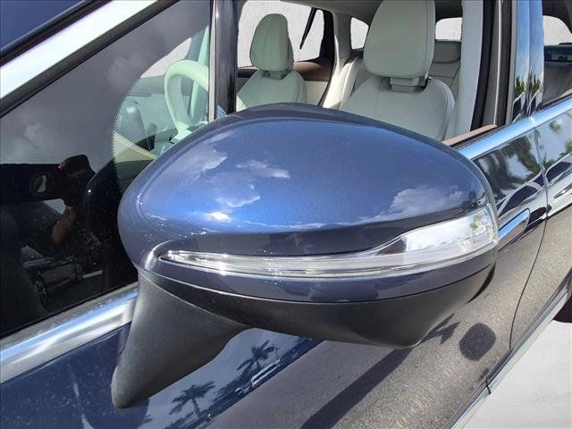 Used 2023 Mercedes-Benz EQE 350+ SUV image 10