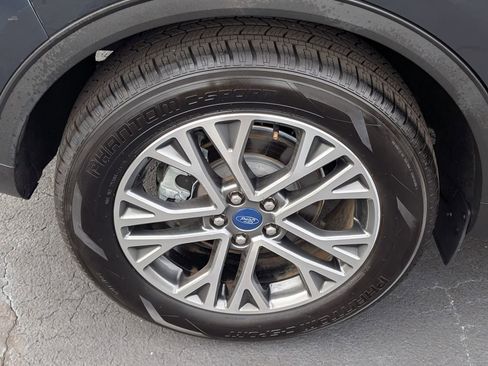 Used 2022 Ford Escape SEL w/ Technology Package image 26