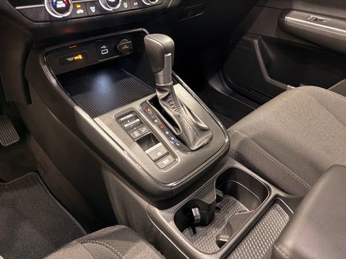 Used 2025 Honda CR-V LX image 22