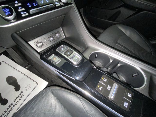 Used 2023 Hyundai Sonata Limited FWD image 20