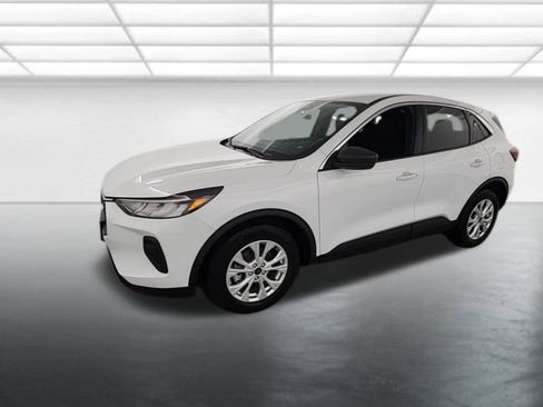 Used 2023 Ford Escape Active image 3