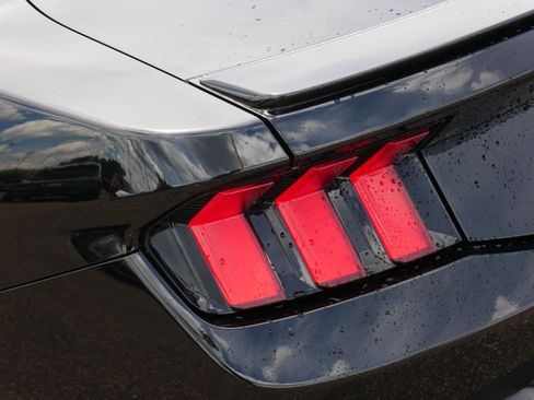 Used 2024 Ford Mustang Premium RWD image 17