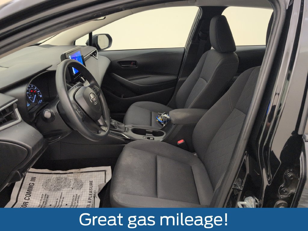 Used 2024 Toyota Corolla LE FWD image 4