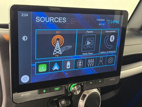 Used 2016 Jeep Wrangler Unlimited Rubicon w/ Connectivity Group AWD/4WD image 19