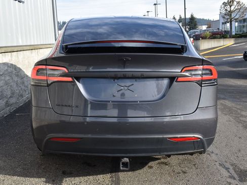 Used 2017 Tesla Model X 75D image 6
