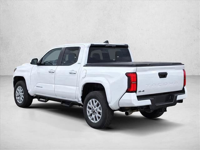 Certified 2025 Toyota Tacoma SR5 AWD/4WD image 5
