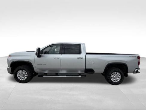 Used 2022 Chevrolet Silverado 2500 LTZ w/ LTZ Convenience Package AWD/4WD image 3