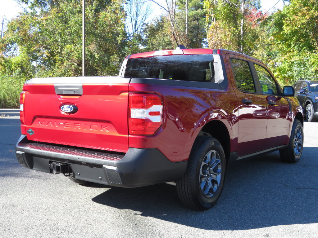 Used 2026 Ford Maverick XLT w/ 4K Tow Package AWD/4WD image 5