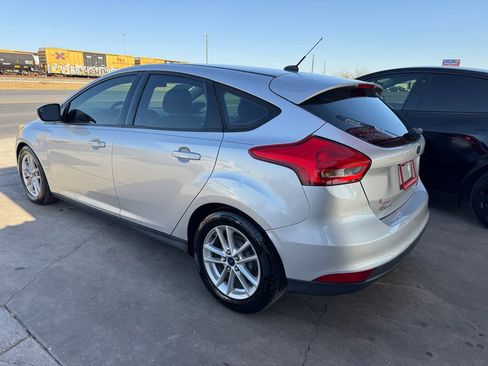 Used 2016 Ford Focus SE image 8