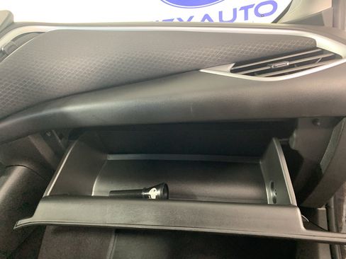 Used 2023 Chevrolet Malibu LT image 42