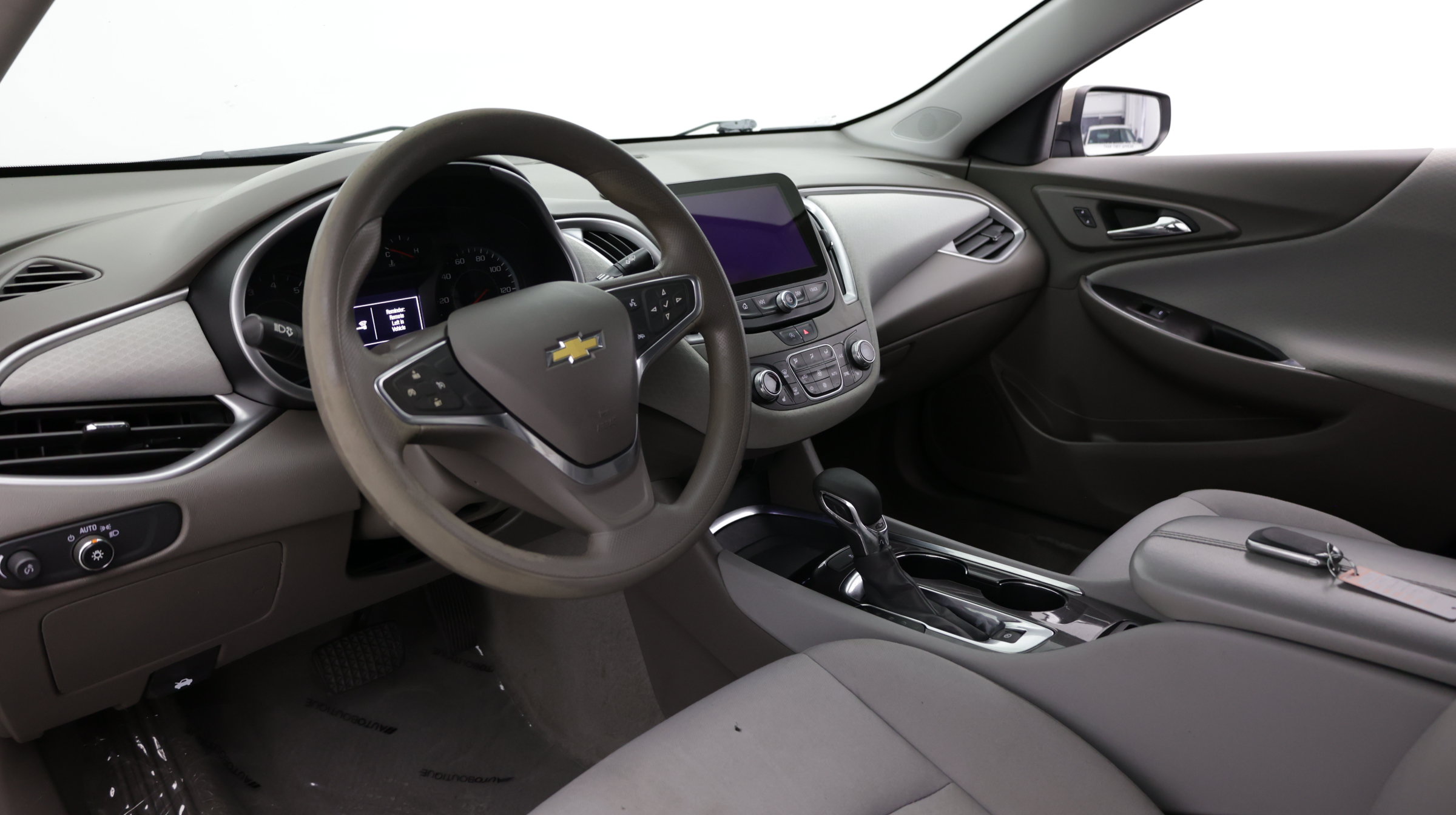 Used 2022 Chevrolet Malibu LT FWD image 12