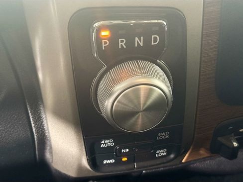 Used 2016 RAM 1500 Laramie w/ Convenience Group image 18