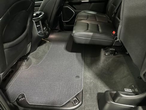 Used 2023 RAM 1500 Laramie image 8