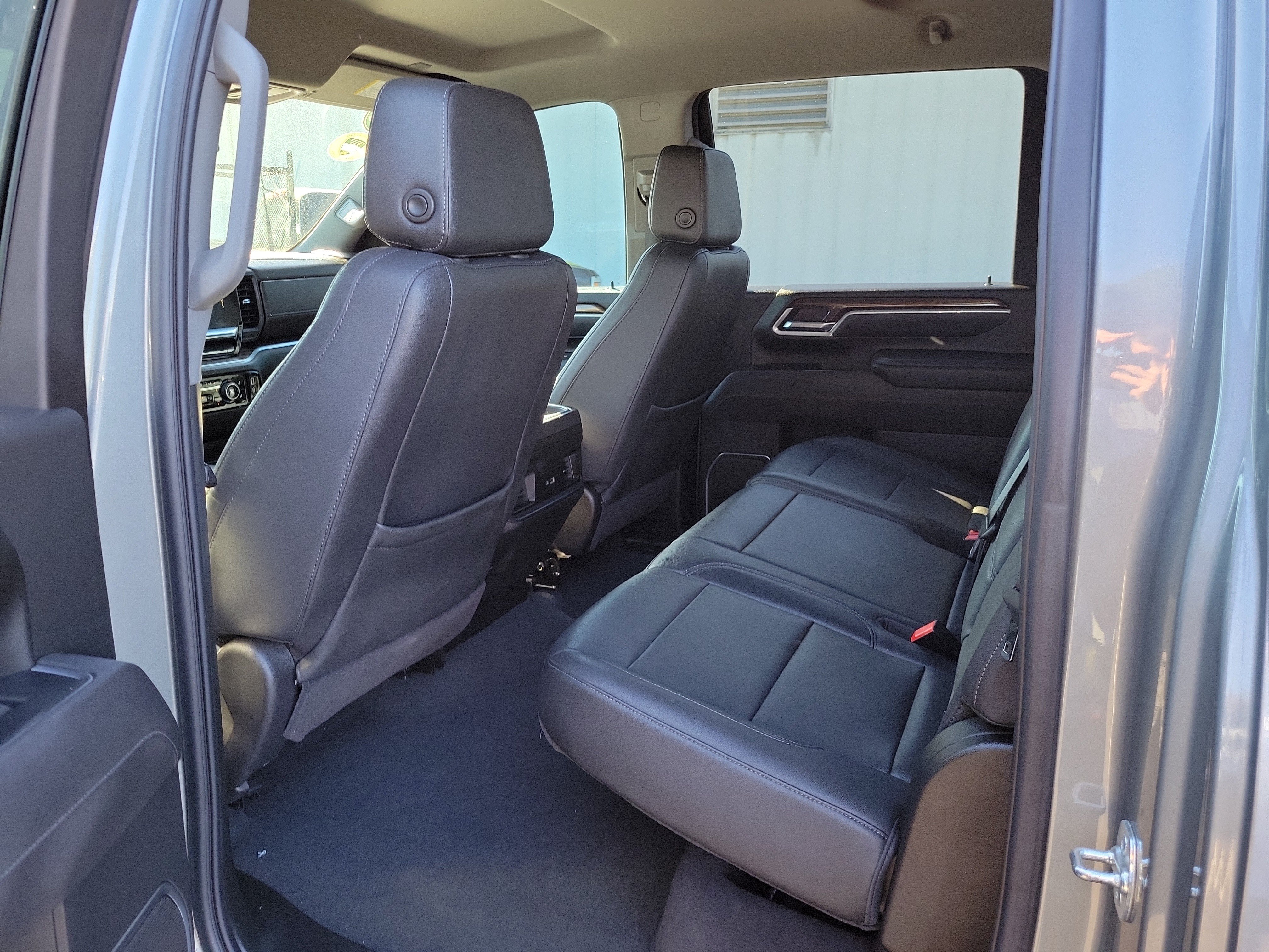 Used 2025 Chevrolet Silverado 2500 LT w/ Texas Edition AWD/4WD image 13