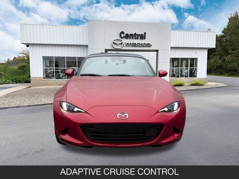 New 2025 MAZDA MX-5 Miata Grand Touring image 2