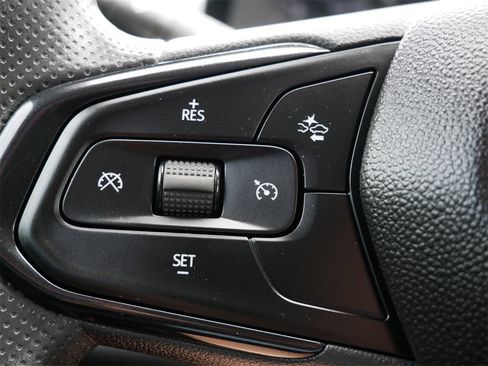 Used 2024 Chevrolet Trax LS image 21