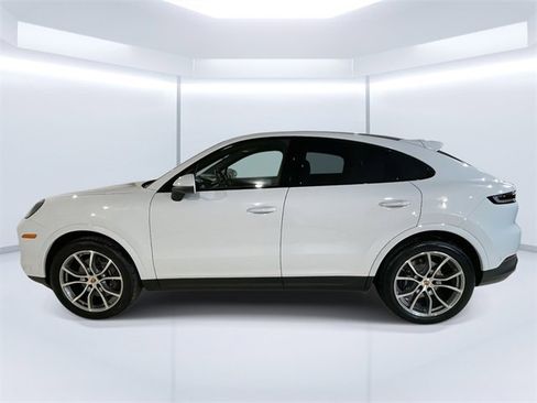 New 2026 Porsche Cayenne Coupe image 10