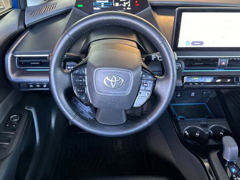 Used 2023 Toyota Prius Limited image 14