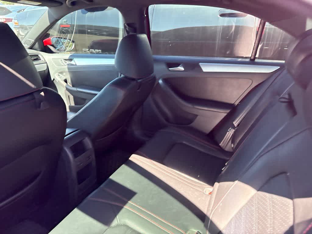 Used 2013 Volkswagen Jetta GLI Autobahn FWD image 10