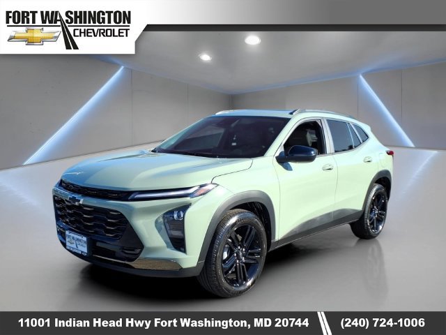 Used 2026 Chevrolet Trax ACTIV w/ Sunroof Package FWD image 8
