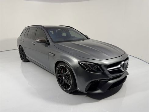 Used 2019 Mercedes-Benz E 63 AMG S image 2