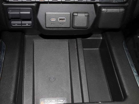 Used 2021 GMC Sierra 3500 AT4 w/ AT4 Premium Plus Package image 36