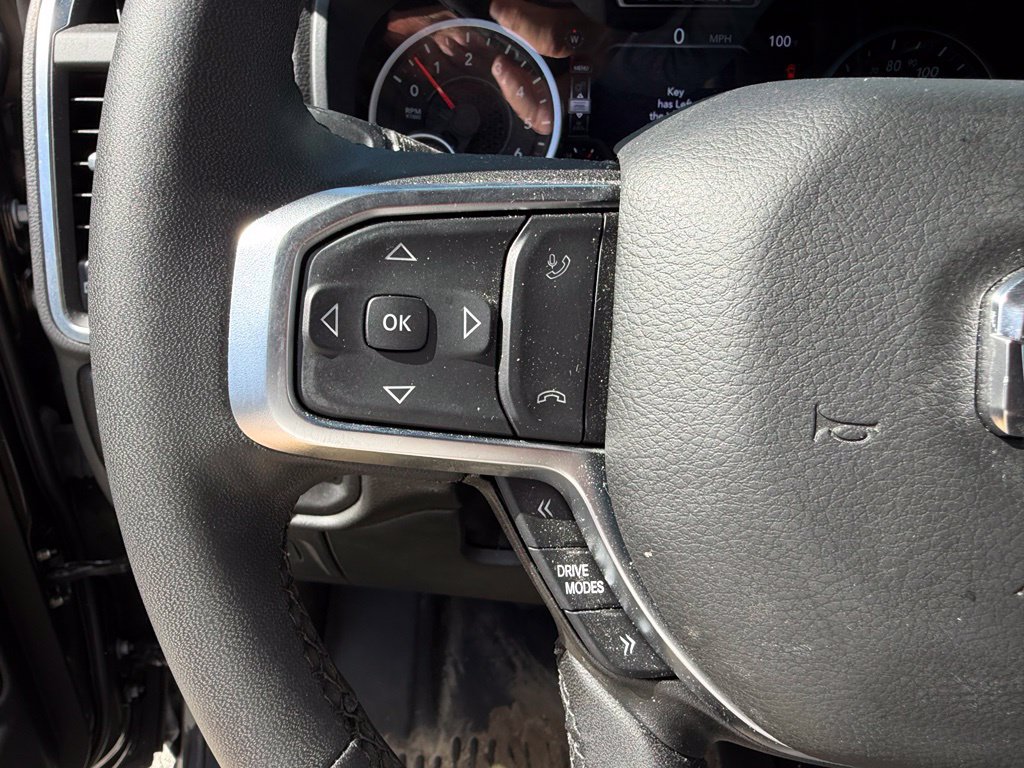 Used 2025 RAM 1500 Big Horn AWD/4WD image 24